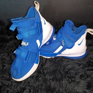 Nike Kids' Blue Lebron Strapped Basketball Shoes